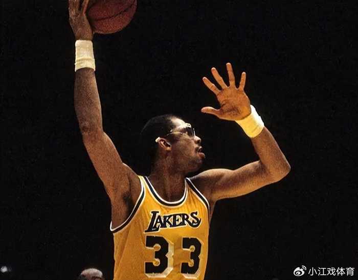 詹姆斯任何时代参加选秀都是状元?遇见这3人难成状元,邓肯上榜